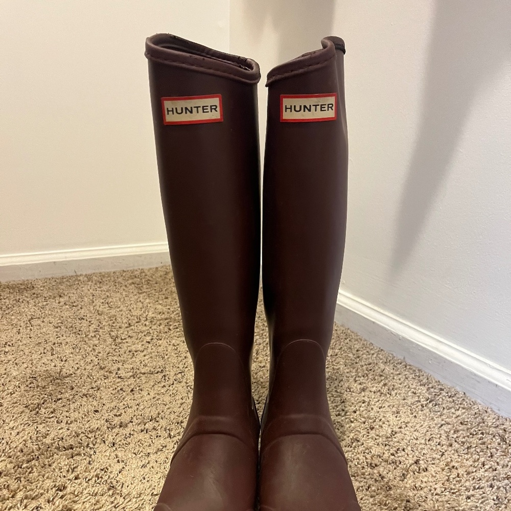 Hunter Womens Sandhurst Nylon Lacquer Burgundy Rubber Rain Boots 6 US